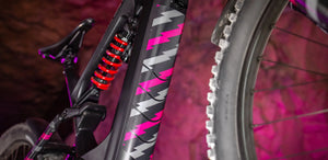 bolt/pink